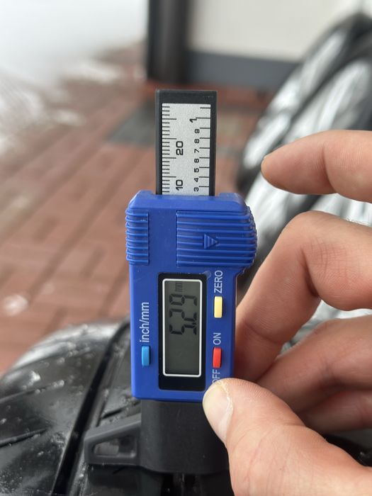 Felgi VW 19 cali 5x112  orginalne wraz z oponami 225/55/19 LETNIE