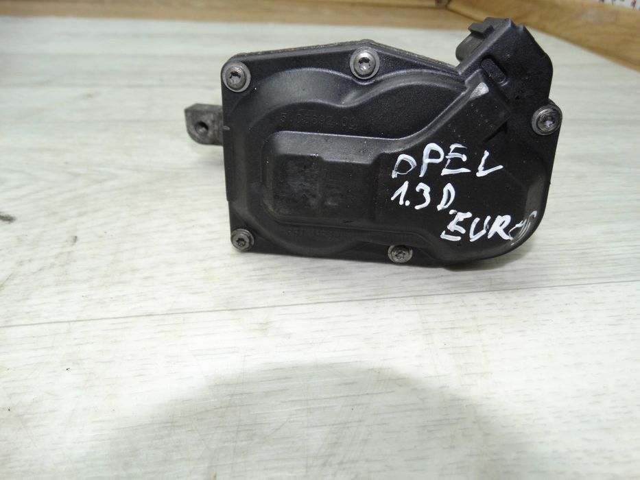 Дросельна заслінка AstraJ CorsaD Meriva 1.3CDTI A13DTE 08-15 55564247