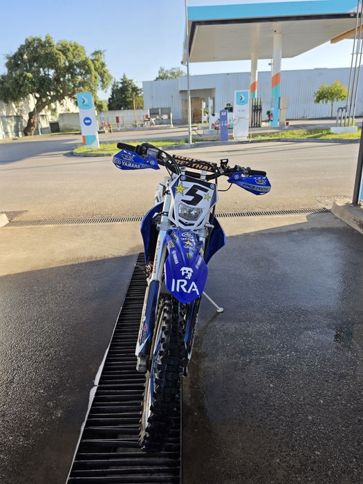 Yamaha WR 250 matriculada