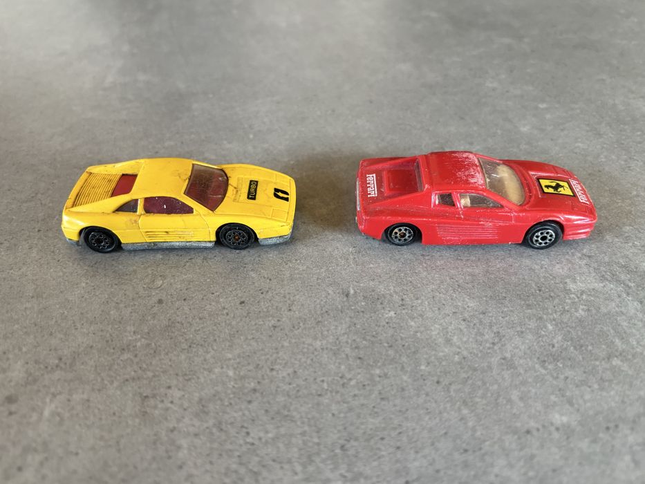 Resoraki Majorette Novacar 2X Ferrari 348 tb Testarossa