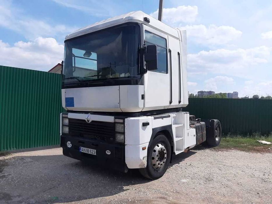 Renault magnum 2001 евро 3 переходная по запчастям