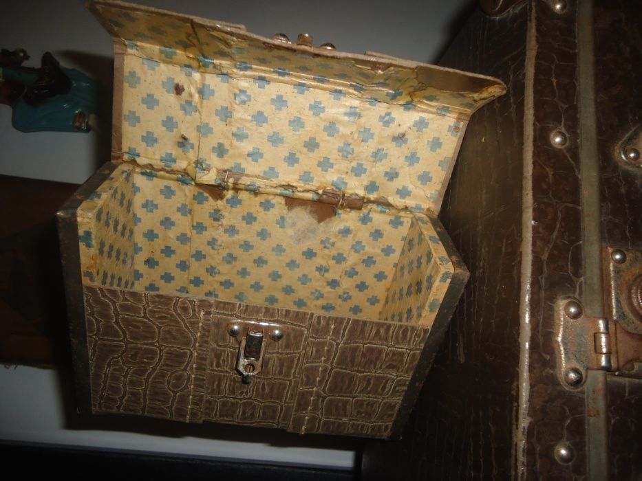 Mala de cartão  Vintage