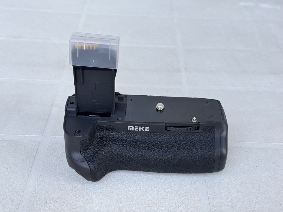 Punho bateria - Canon 750D / 760D (bateria LP-E17) - Garantia 5 anos