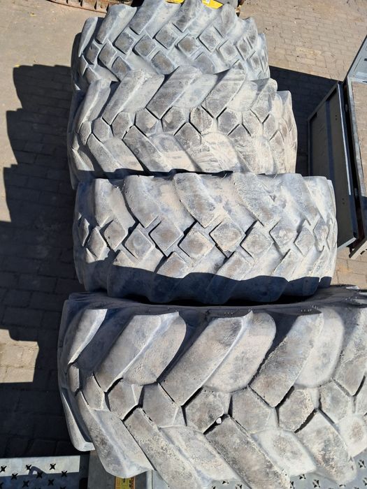 4 Opony 445/70R22.5 18R 22.5