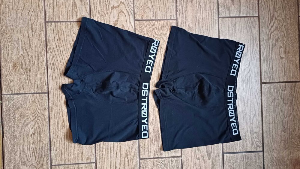 Zestaw czarnych bokserek DSTROYED