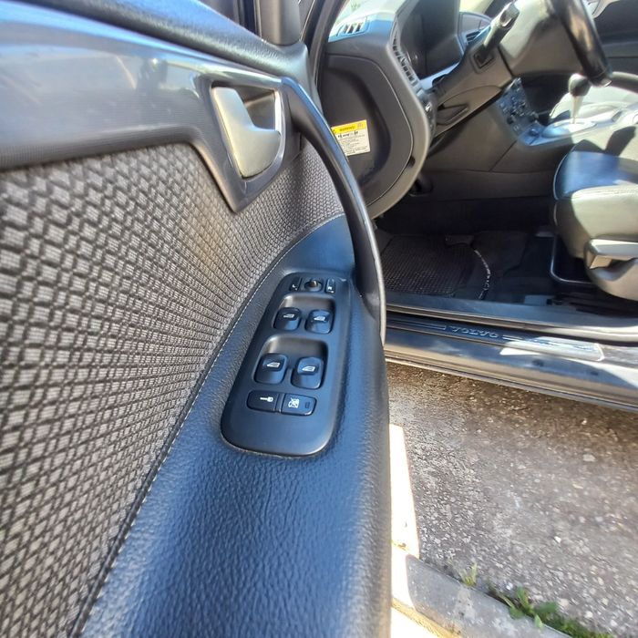 Volvo S60 D5 2004