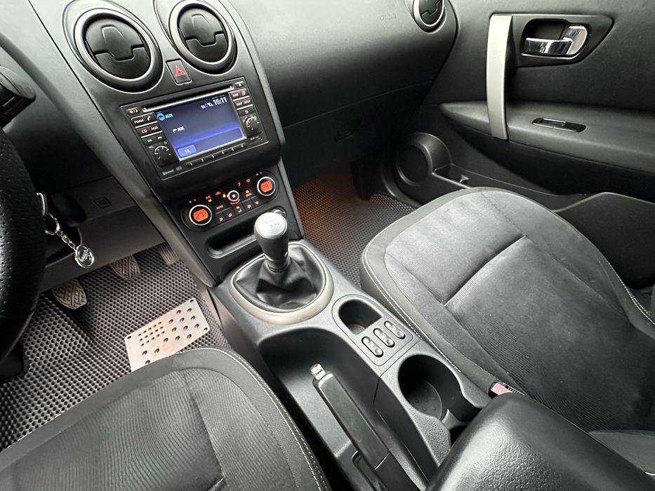 Продам Nissan Qahsgai