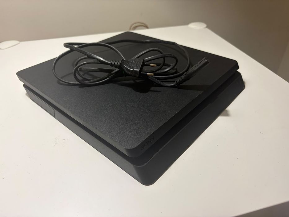 PS4 Slim 500GB Funcional – Boa Oportunidade