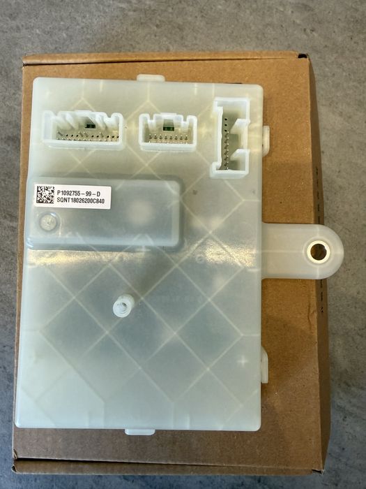 Ретрофіт Tesla 3 2018