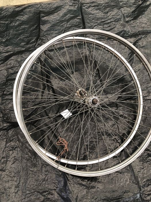 Rodas 26 em inox  e bicicletas bicicletas pasteleiras antigas