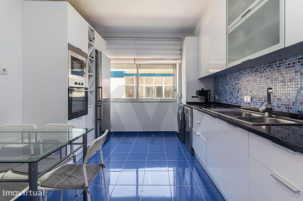 Apartamento T3 com Suite – Rua Agostinho Neto, Alhos Vedros – 287.500,