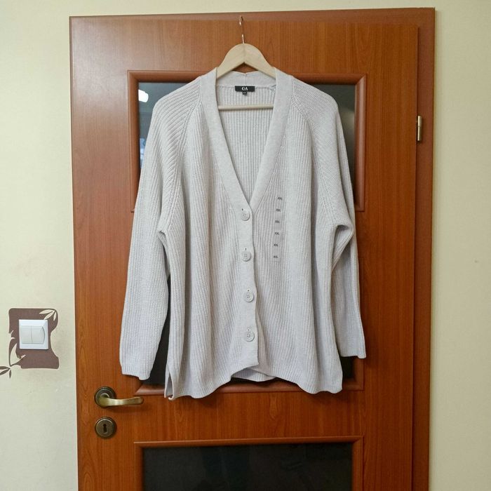 Sweter, kardigan zapinany