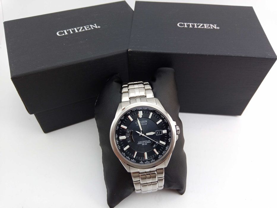 Японские часы Citizen Eco-Drive CB0010-53L радиоконтроль вечник сапфир