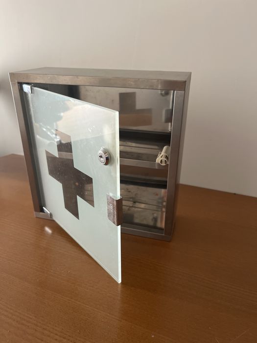 Caixa de primeiros Socorros em alumínio