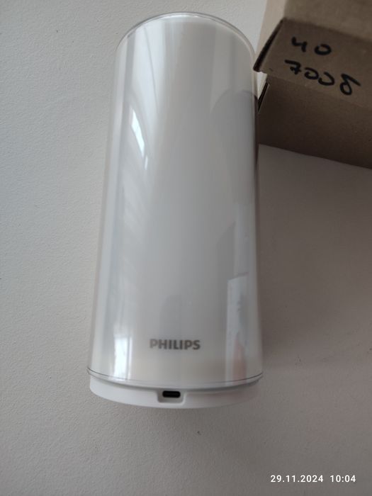 Продам умную настольную лампу Philips Xiaomi