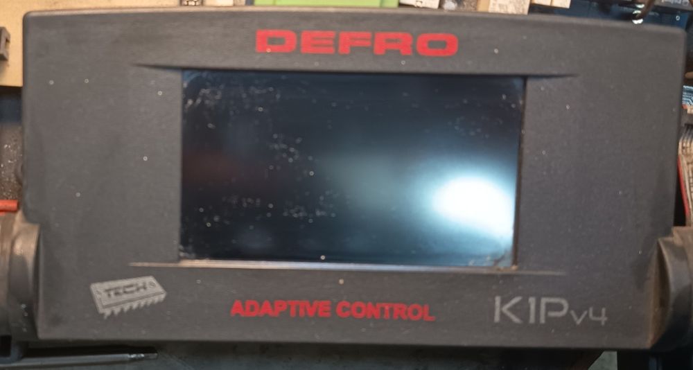 Naprawa sterowniki kotły węglowe gazowe C.O. - Defro Tech Junkers itd.