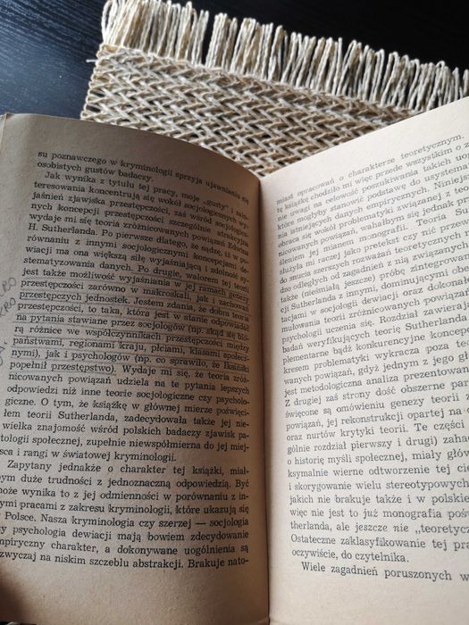 Społeczna geneza przestępczości Andrzej Siemaszko