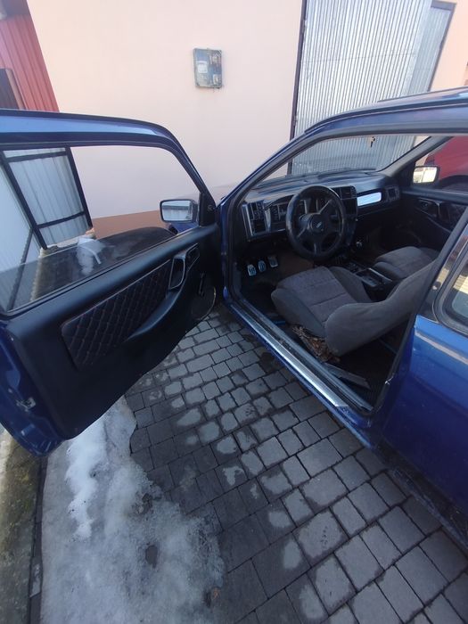 1.6 Газ бензин .