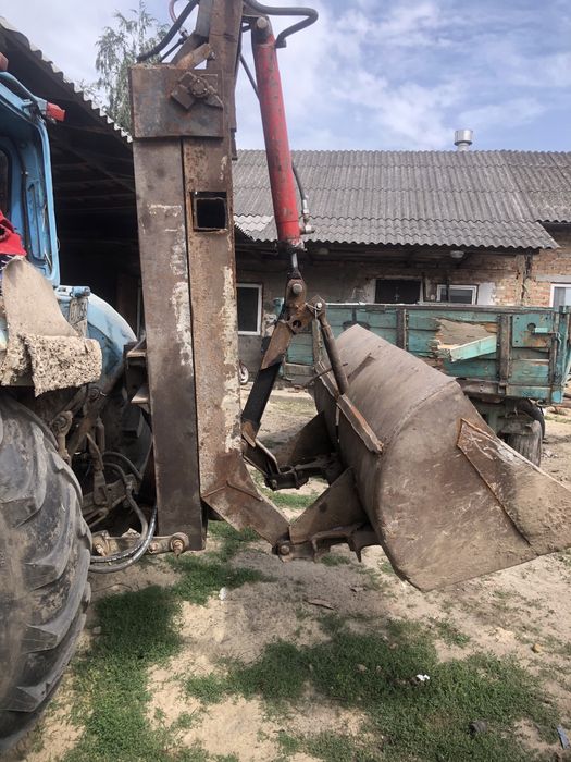 Погружчик на задню навіску кун