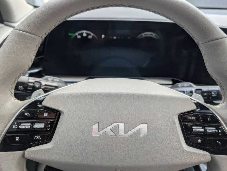 2023 Kia Niro EV Wave