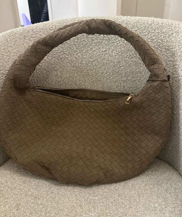 Nowa beżowa torebka pleciona boho, typu bagietka, hobo