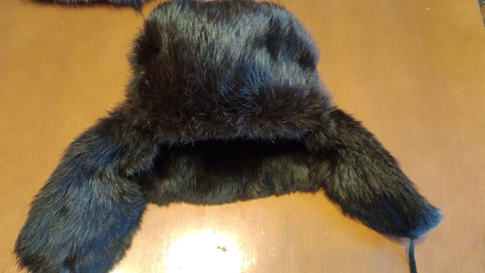 Czapka z nausznikami futrzana skorzana