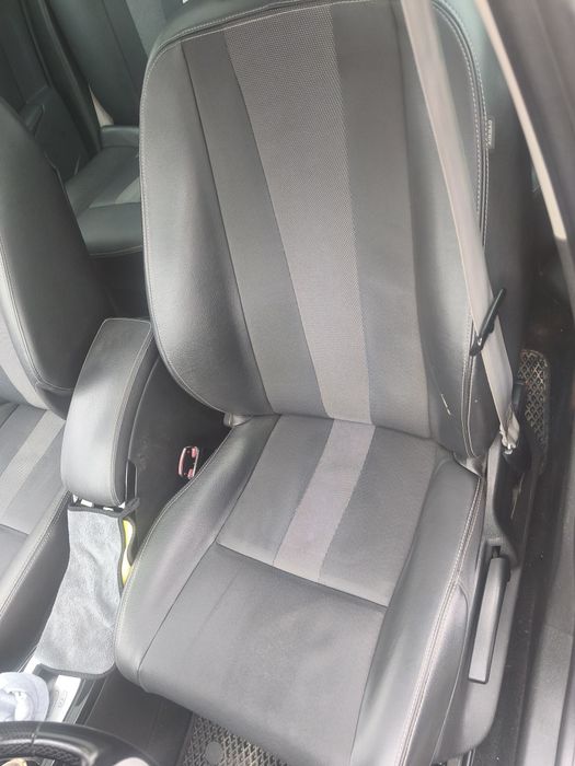 Сидіння Рено Меган 3 Bose