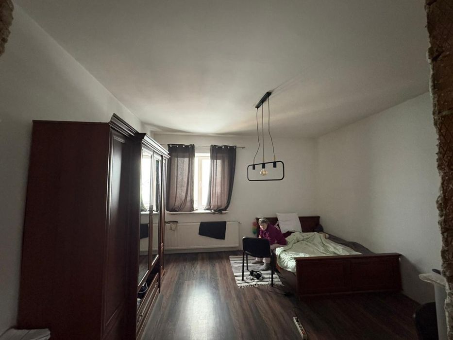 3 кімнатна в будинку вул.Кишинівська