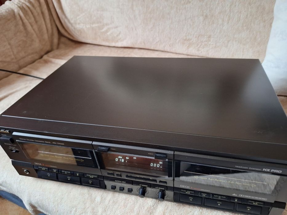 Magnetofonowe Technics RS-TR555