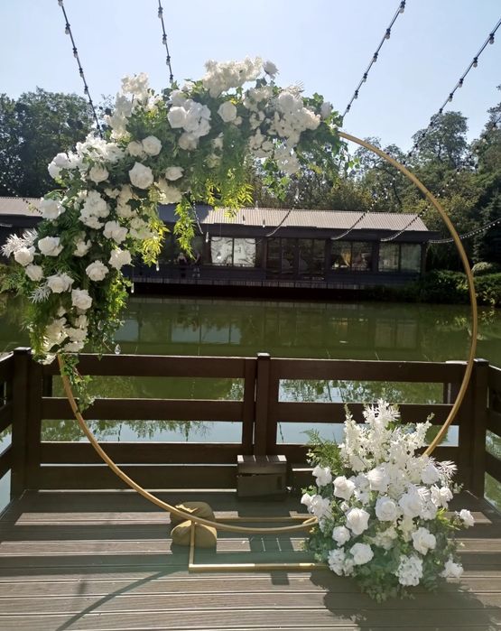 Арки весільні,декор,ростові квіти ,фотозони,оренда та виготовлення