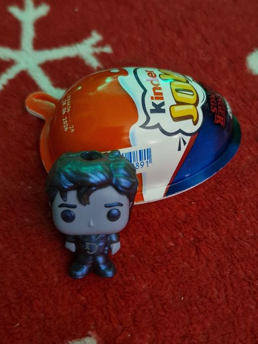 Figurka Stranger Things kinder joy