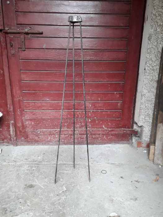 Statyw geodezyjny wysokość 110 cm