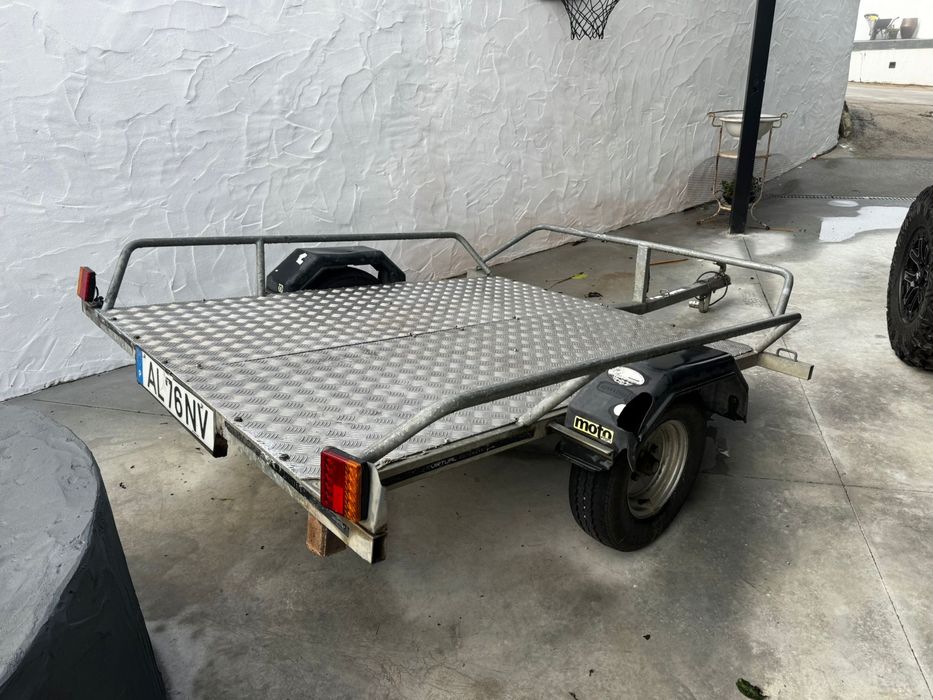 Reboque Toniauto