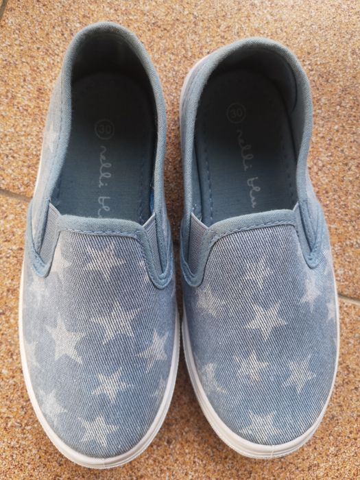 Trampki wsuwane w gwiazdki Nelli Blu 30 rozmiar 18cm maks stopa