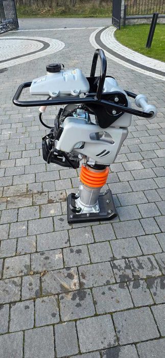 Wynajem wypożyczę skoczek ubijak stopa wibracyjna 65kg