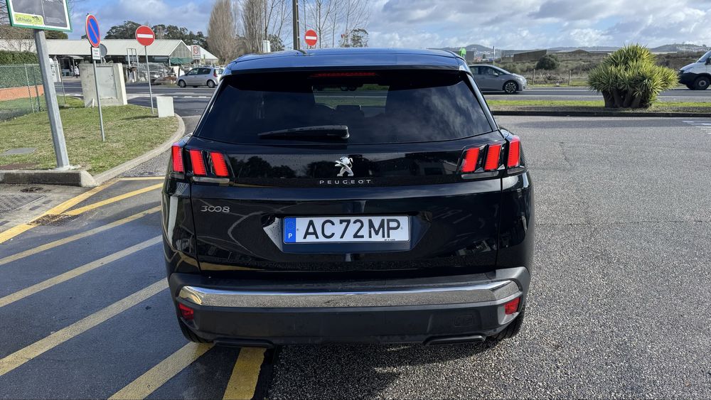 Peugeot 3008 Diesel - 77.500 kms - Nacional