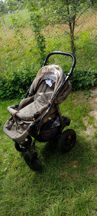 Дитяча коляска 3 в 1