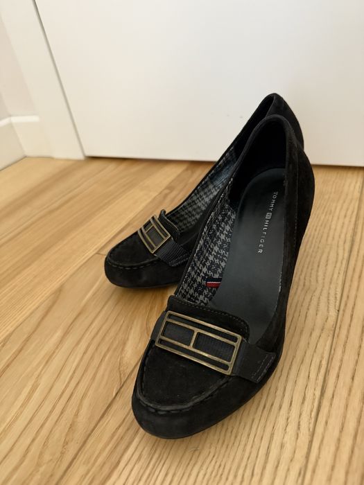Buty na obcasie Tommy Hilfiger