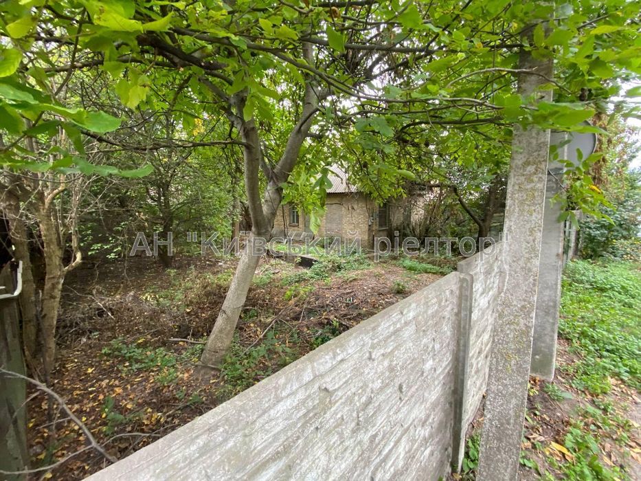 Продаж зем. ділянки з будинком с. Нові Петрівці, водосховище. Без %