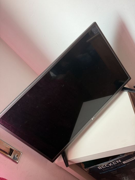 Televisao LG com comando