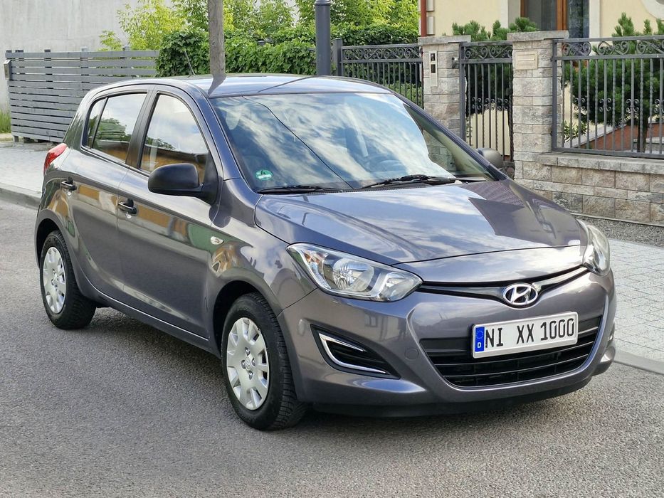 Hyundai i20 Ładny LIft Klima benzyna z Niemiec