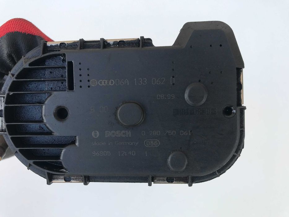 Дросельна заслонка Skoda Fabia, Octavia Tour (1999-2007 р.в) - 2.0