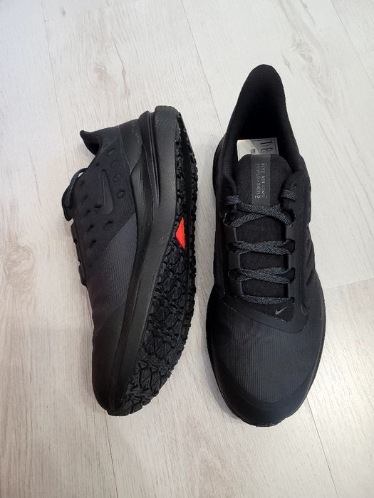 Кроссовки NIKE AIR WINFLO 9 Shield нові original