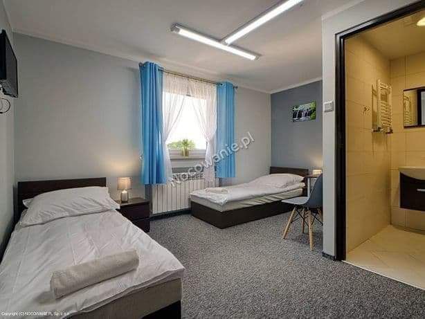 Noclegi Pracownicze - Hostel Karolinka - Tanie Noclegi