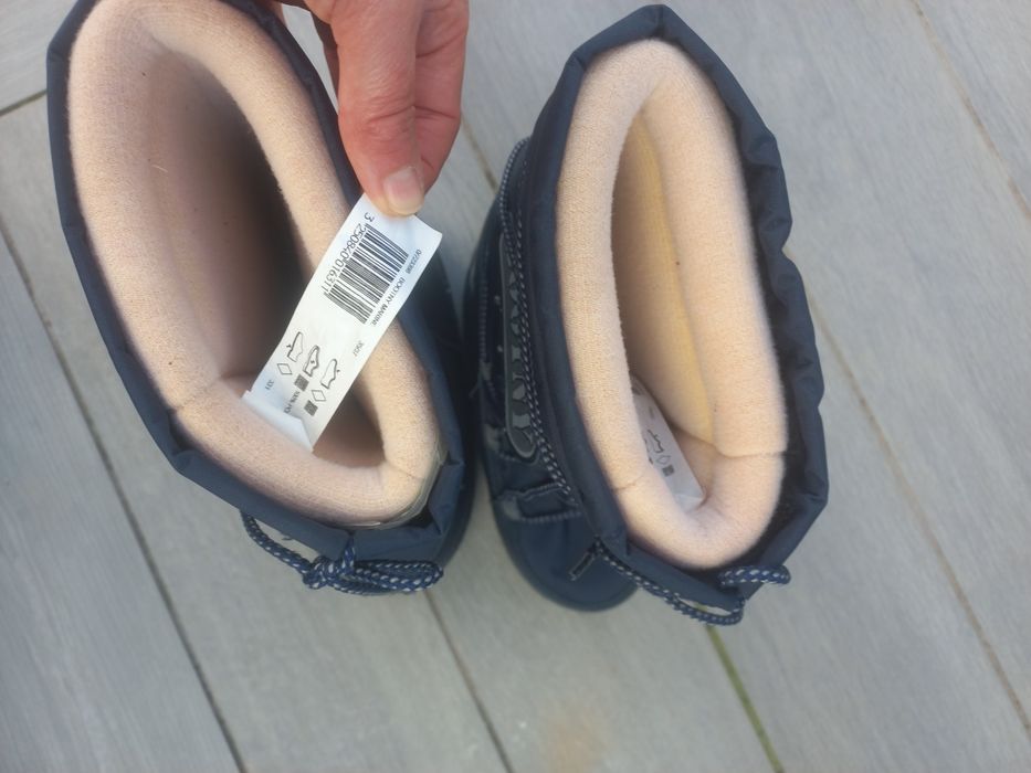 Ski Boots / Botas da neve/ snow boots [35-37]