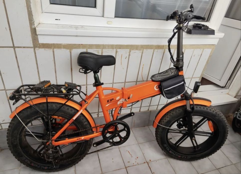 Wypożyczalnia rowerów elektrycznych wynajem e-bike rent kurier courier