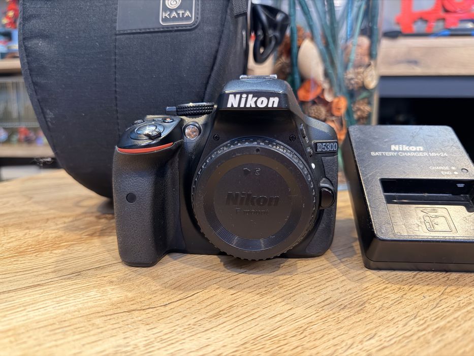 Aparat Nikon D5300