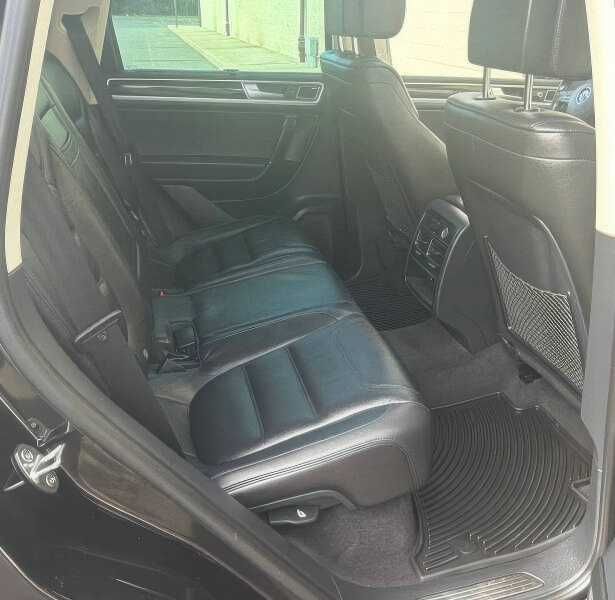 2015 Volkswagen Touareg V6 Executive