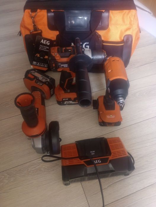 Zestaw narzędzi AEG