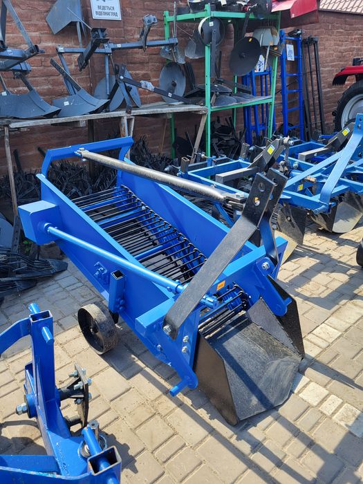 Картоплевикопувач транспортерний ДТЗ-1Т-50